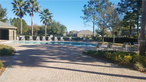 A home in AUBURNDALE