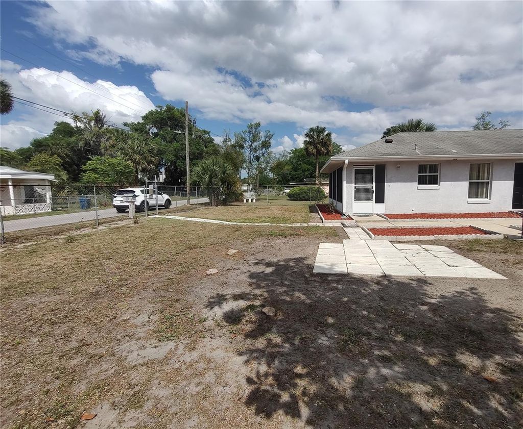Photo of 540 W Mathis Avenue, Deland, FL 32720 (MLS # V4942063)