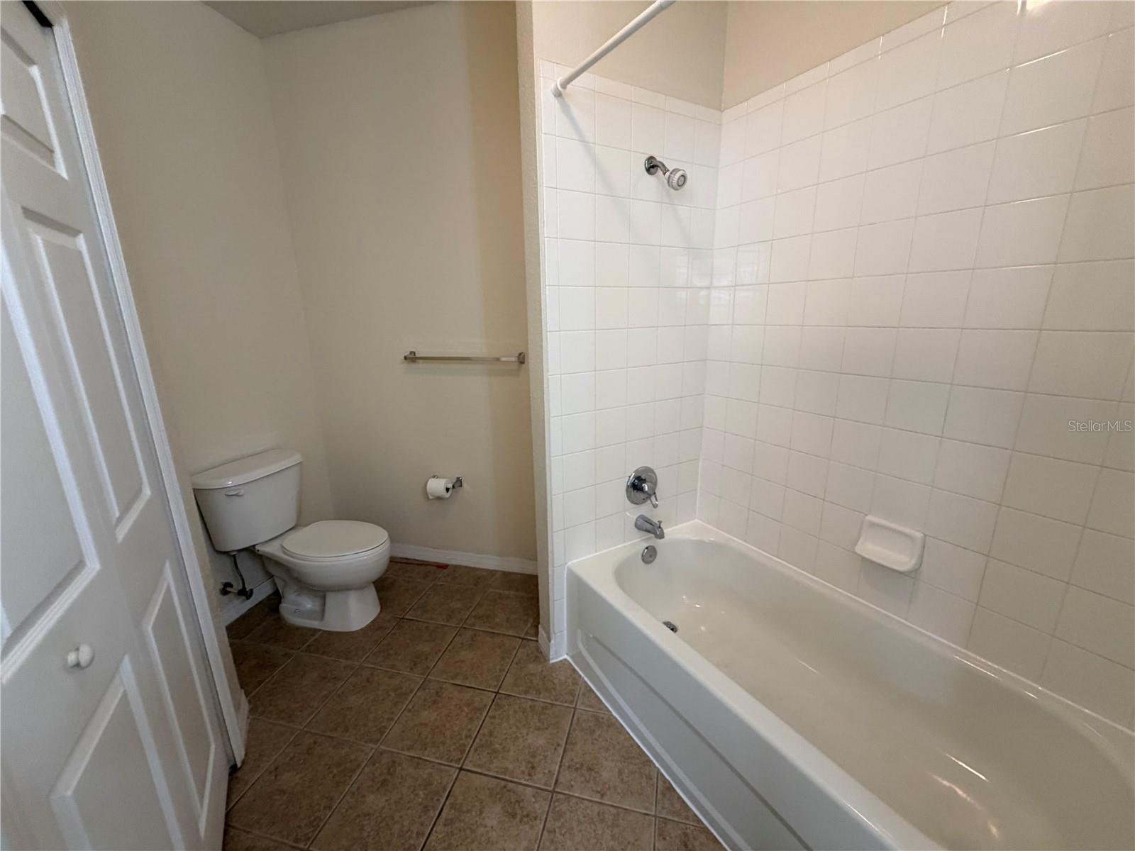 VILLA VALENCIA - Residential Lease