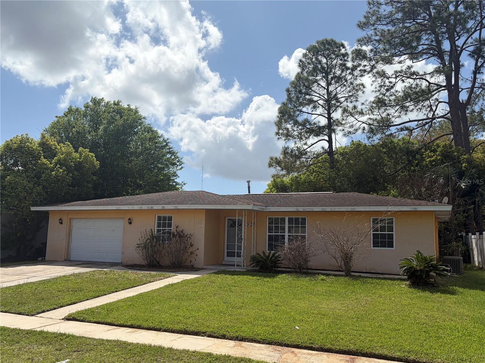 DELTONA LAKES UNIT 55 - Residential