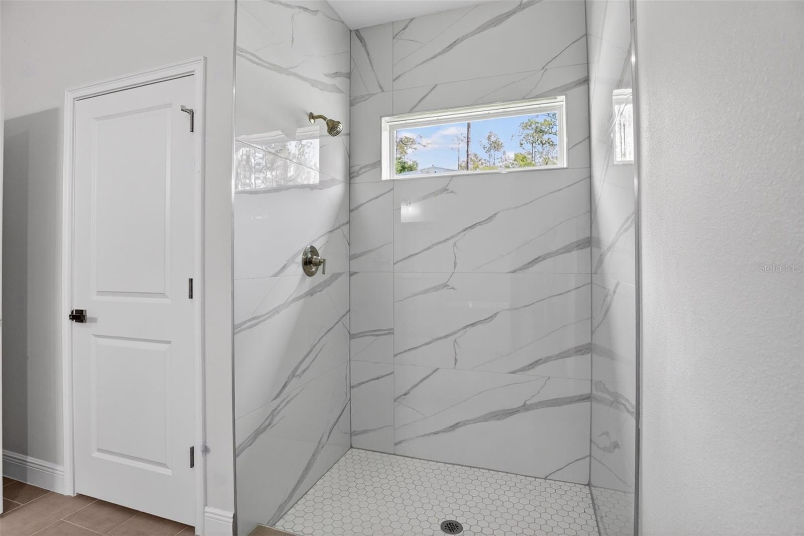 CITRUS SPGS UNIT 05 - Residential