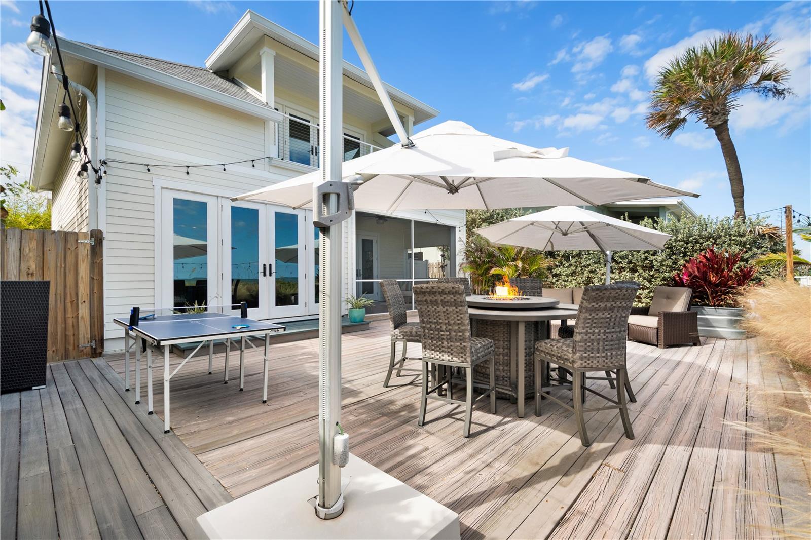 CRESCENT BEACH - Residential