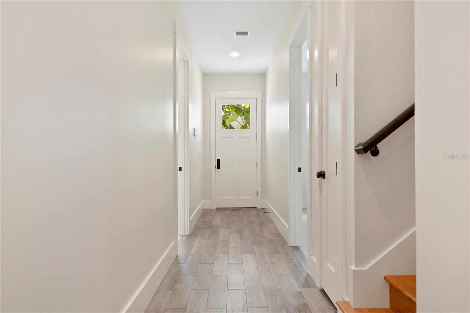 CRESCENT BEACH - Residential