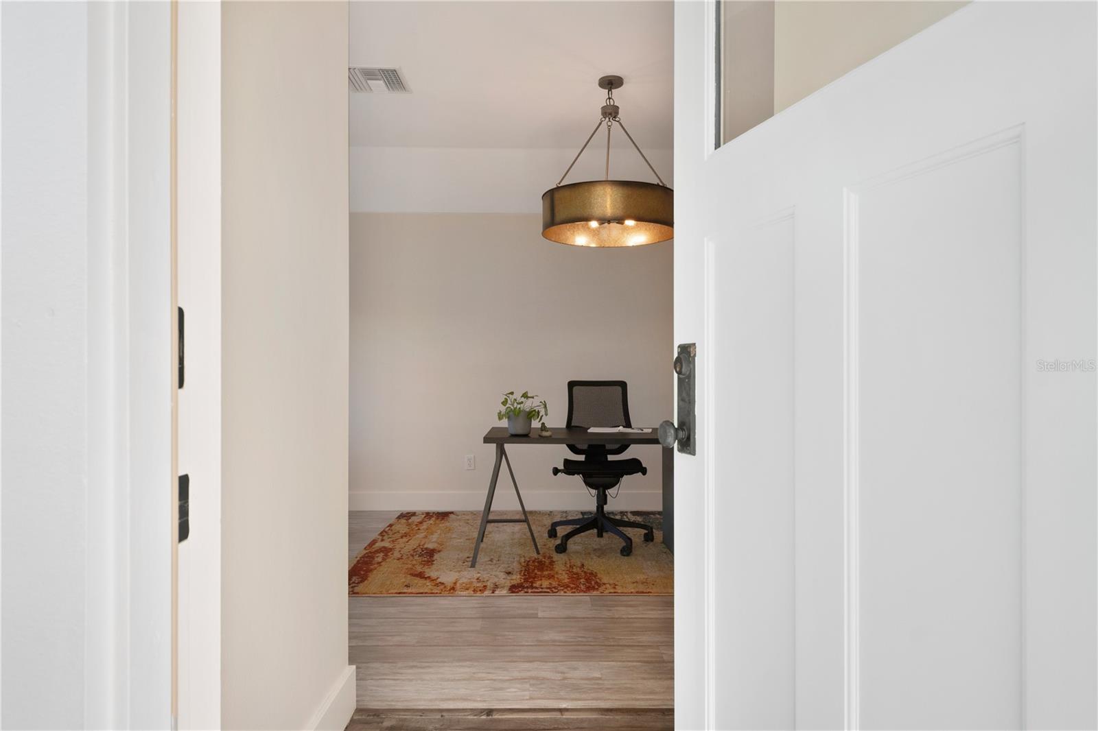 CRESCENT BEACH - Residential