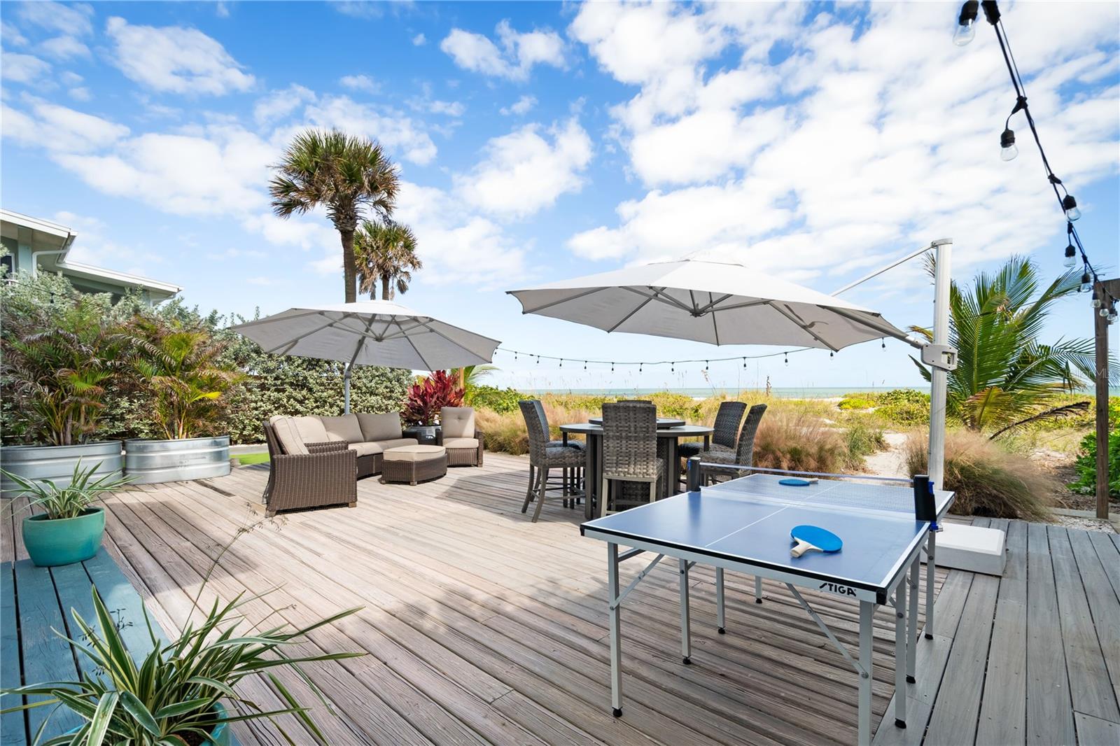 CRESCENT BEACH - Residential