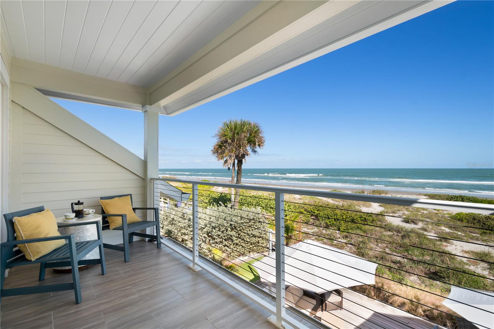 CRESCENT BEACH - Residential