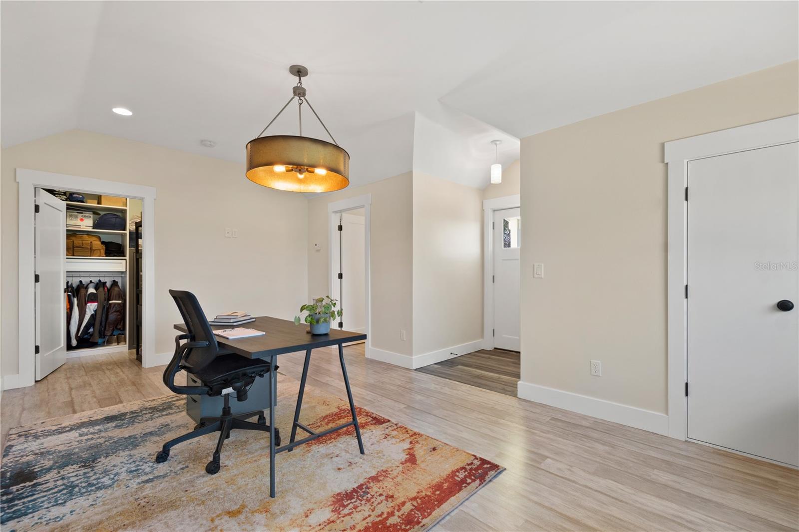 CRESCENT BEACH - Residential