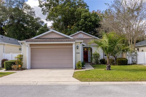 Photo of 1064 NE 31st Terrace, Ocala, FL 34470 (MLS # GC534826)