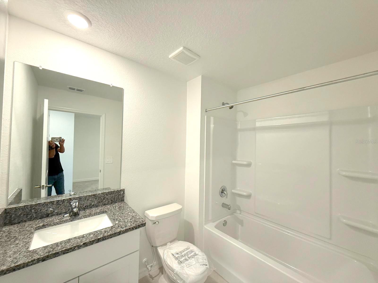 MIRADA TOWNHOMES - Residential Lease