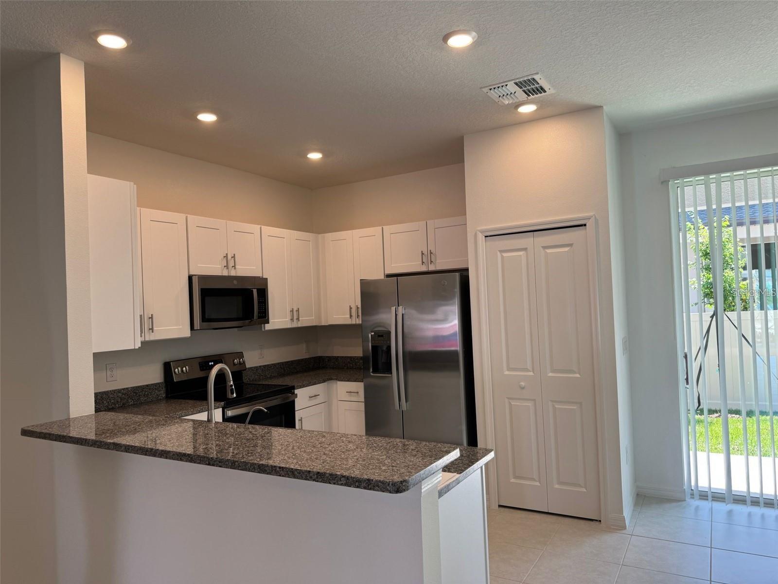 MIRADA TOWNHOMES - Residential Lease