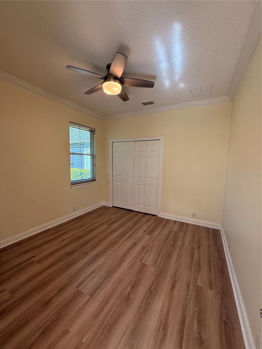 KEENES POINTE UT 06 50 95 - Residential