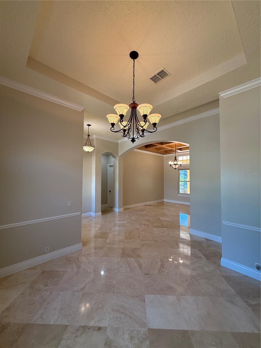 KEENES POINTE UT 06 50 95 - Residential