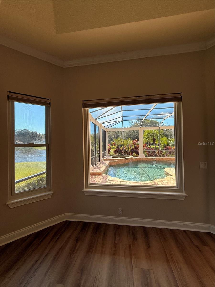 KEENES POINTE UT 06 50 95 - Residential