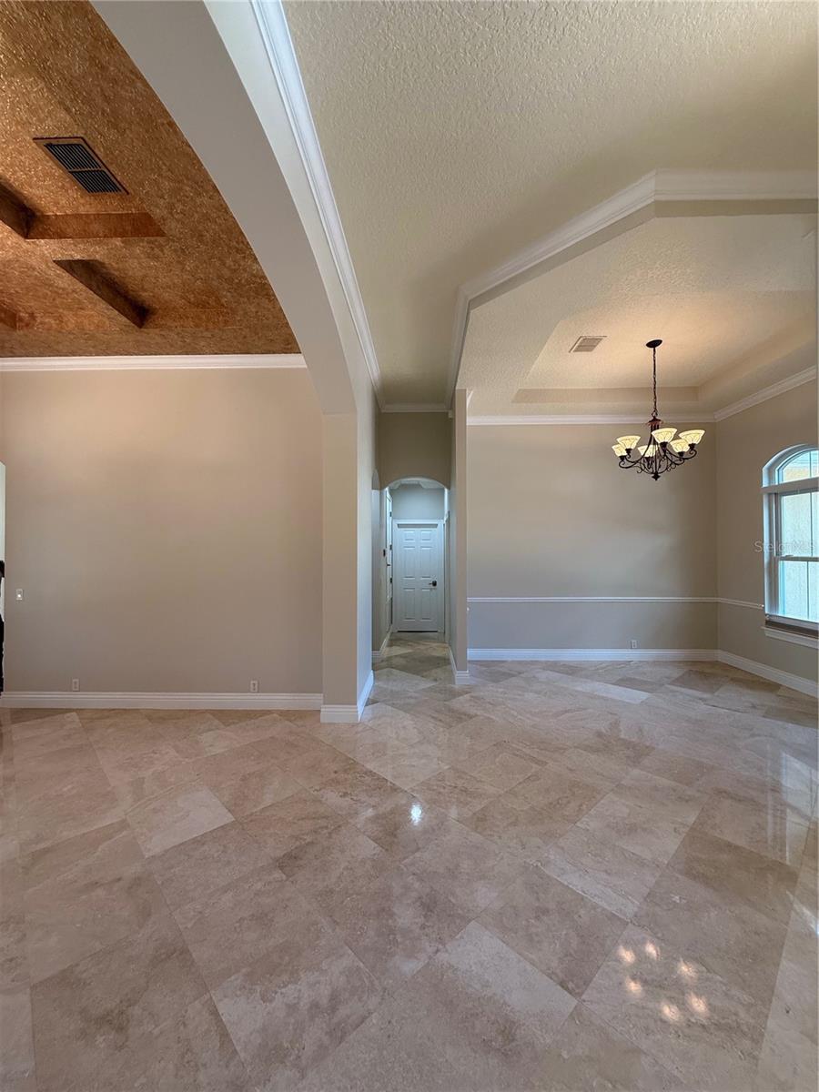 KEENES POINTE UT 06 50 95 - Residential