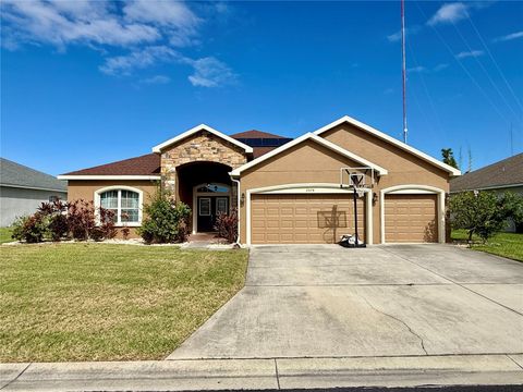 Photo of 2574 Highlands Creek Way, Lakeland, FL 33813 (MLS # L4956976) Photo of 2574 Highlands Creek Way, Lakeland, FL 33813 (MLS # L4956976)