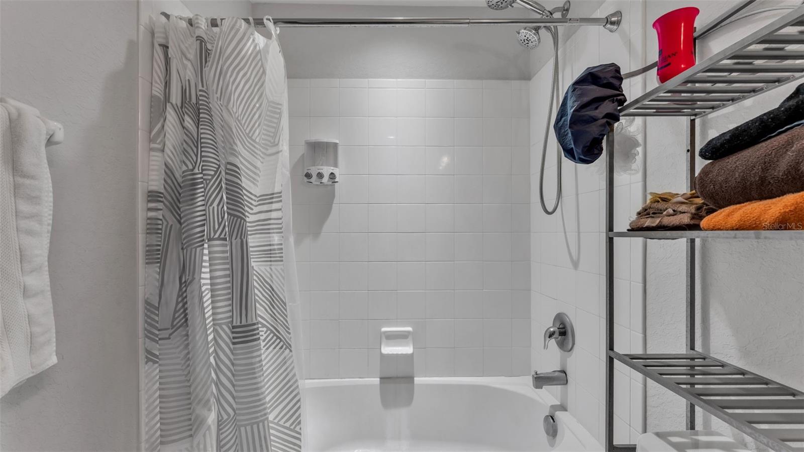 HIGHLANDS CRK PH 2 - Residential