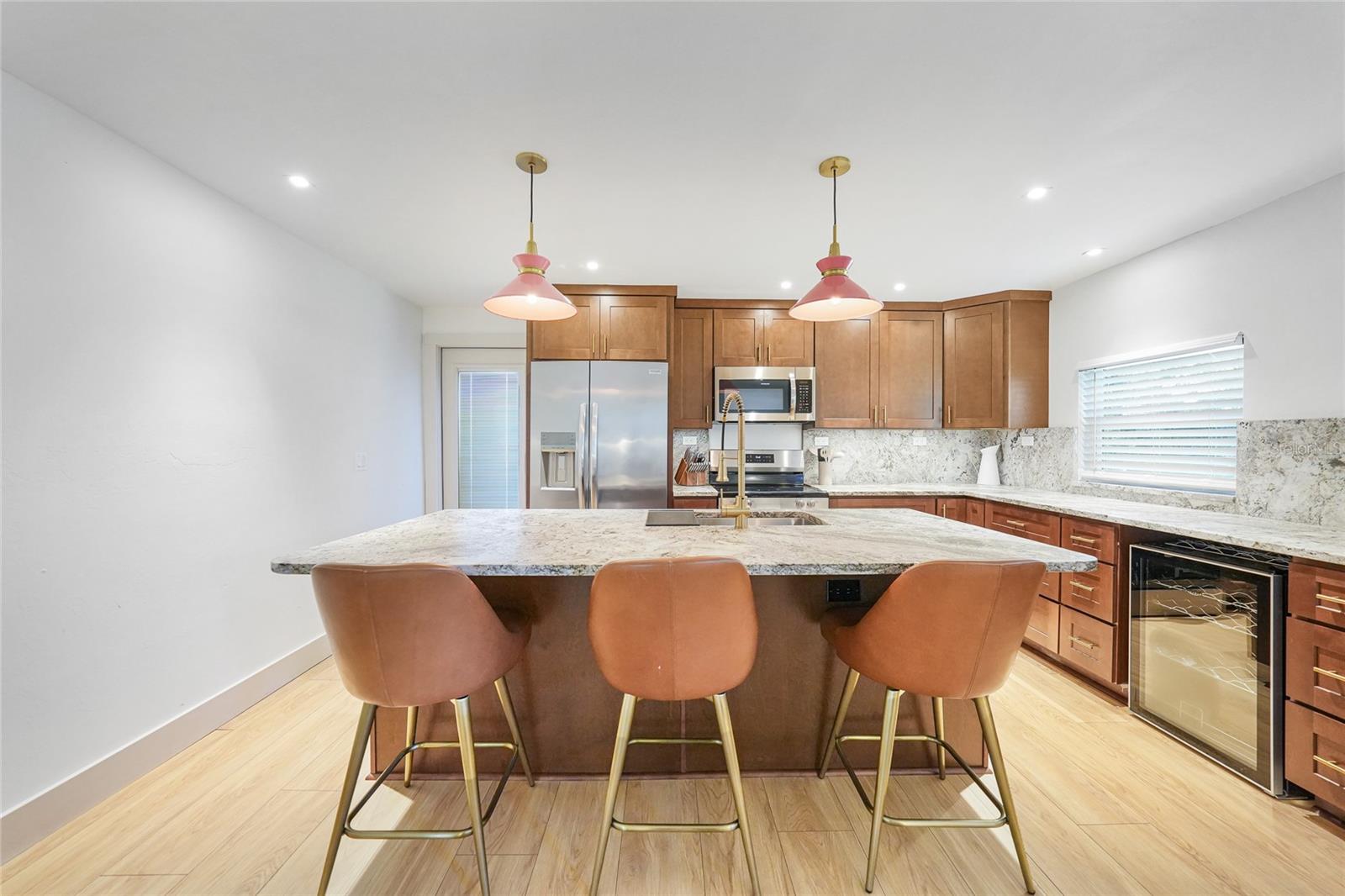 RIVERSIDE - Residential