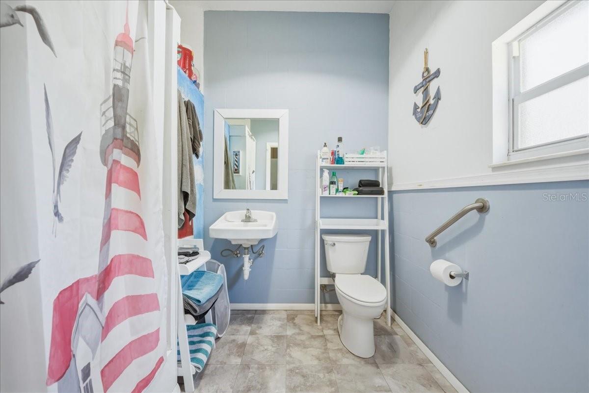 CANAVERAL GROVES SUB - Residential