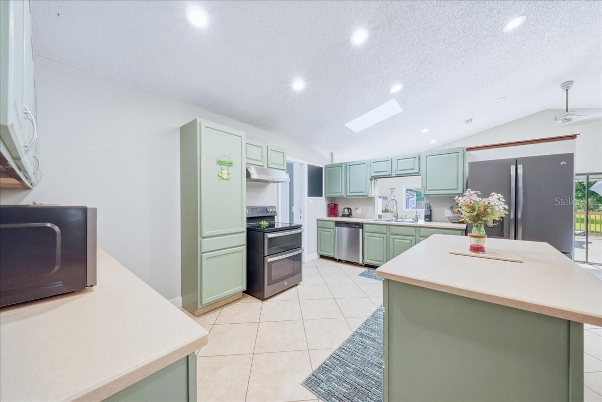 CANAVERAL GROVES SUB - Residential
