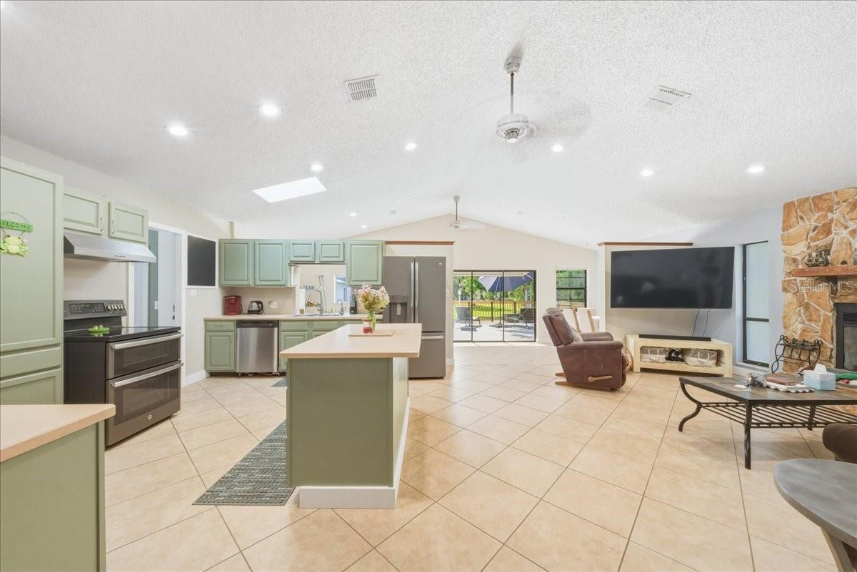 CANAVERAL GROVES SUB - Residential