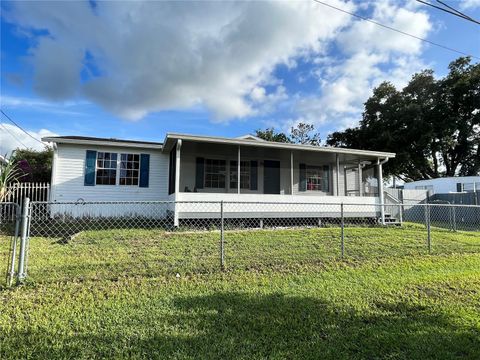 Manufactured Home in ORLANDO FL 8156 CHARLIN PARKWAY.jpg