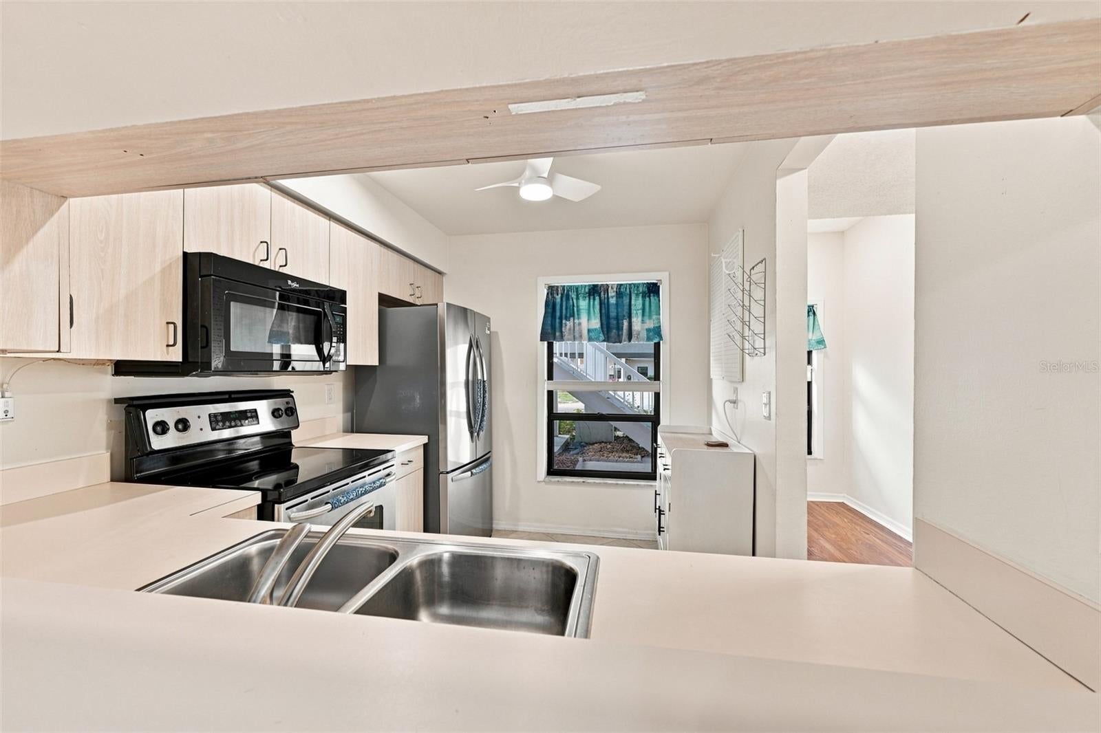 304 KELSEY WAY, SUN CITY CENTER, FL, 33573 3 304 KELSEY WAY