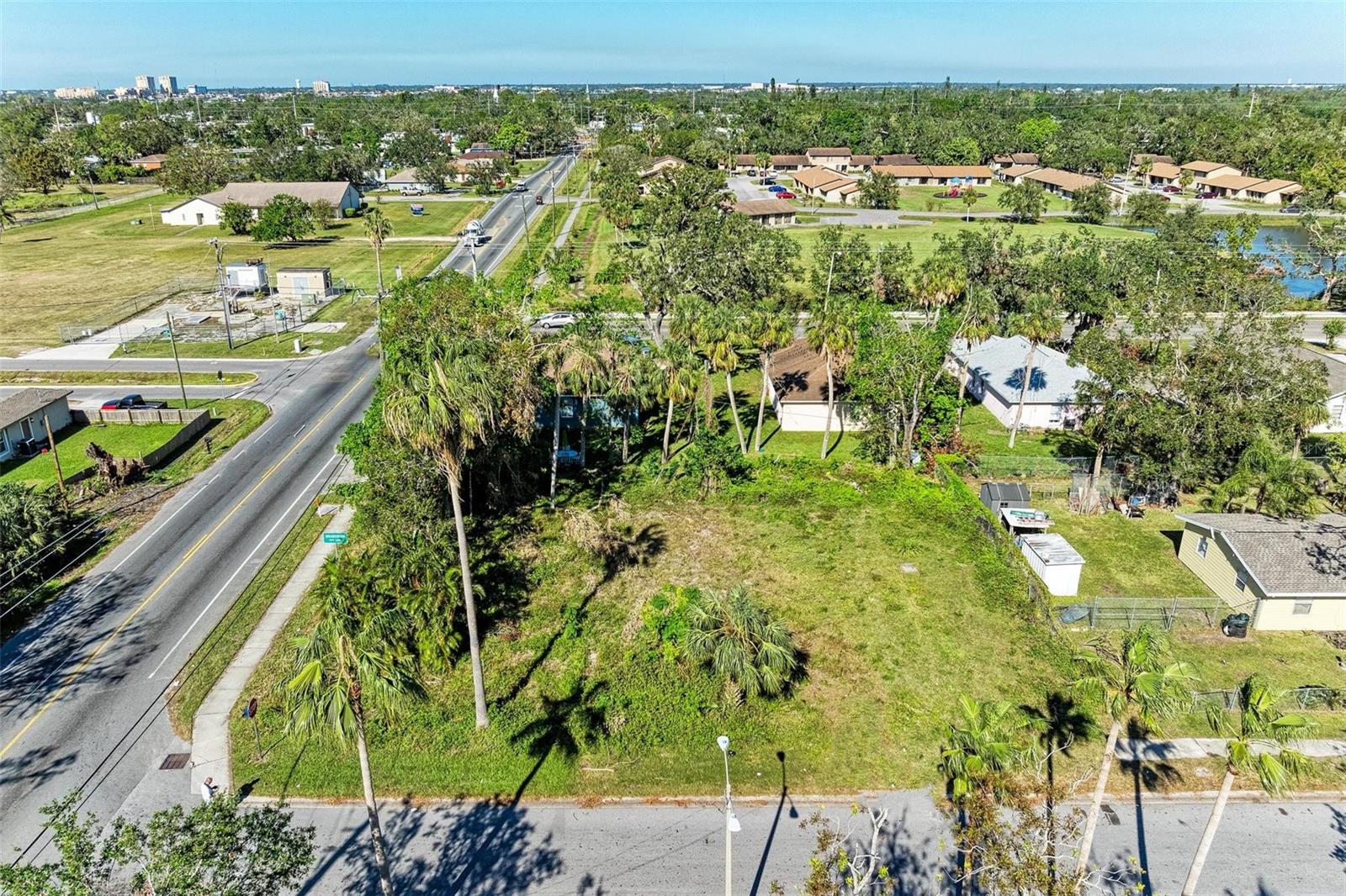 KINGSTON ESTATES - Land