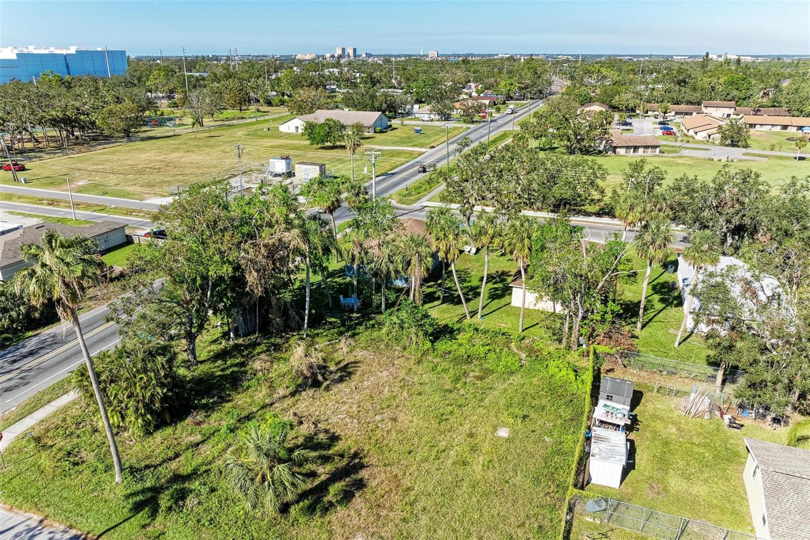 KINGSTON ESTATES - Land