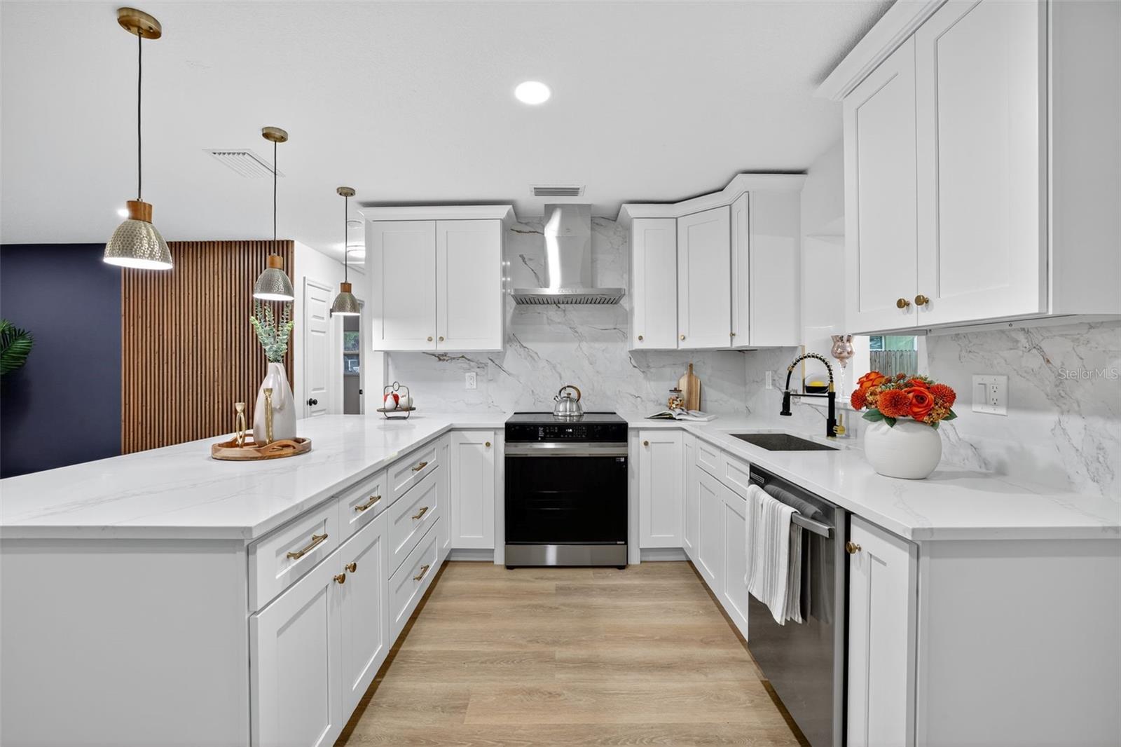 SOUTH HAVEN SUB - Residential