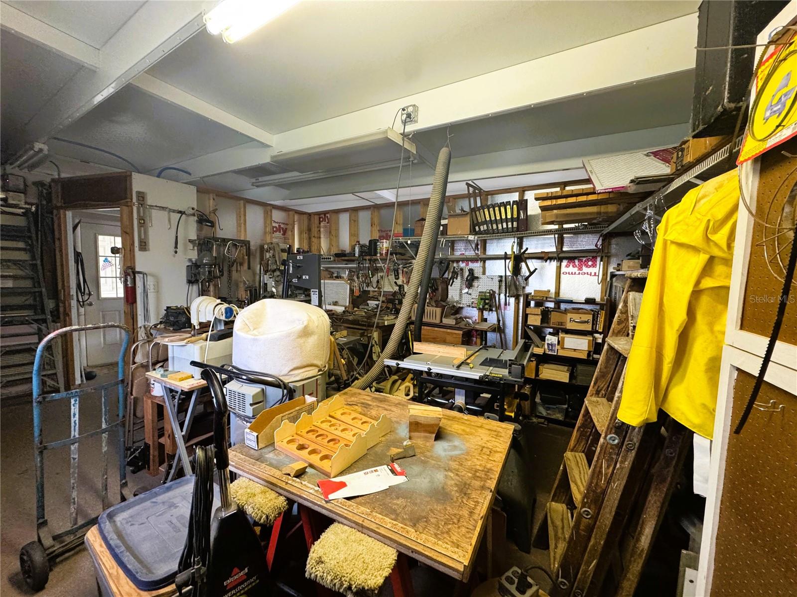 HAWTHORNE AT LEESBURG A COOP - Residential