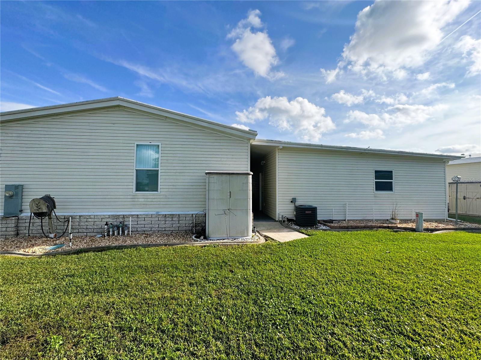 HAWTHORNE AT LEESBURG A COOP - Residential