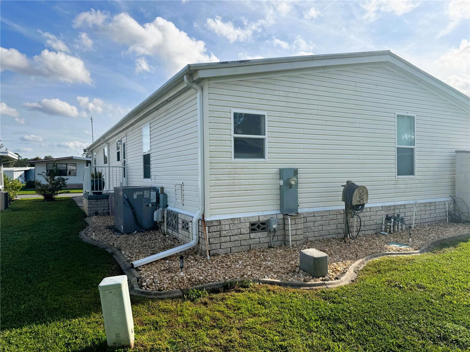 HAWTHORNE AT LEESBURG A COOP - Residential