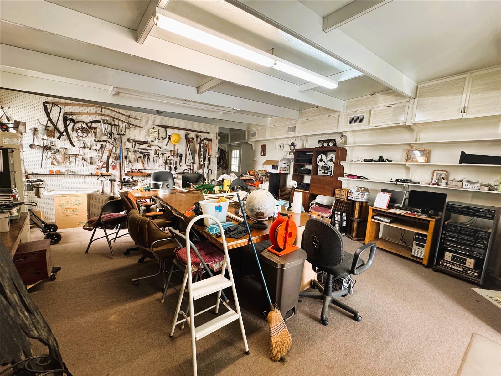 HAWTHORNE AT LEESBURG A COOP - Residential