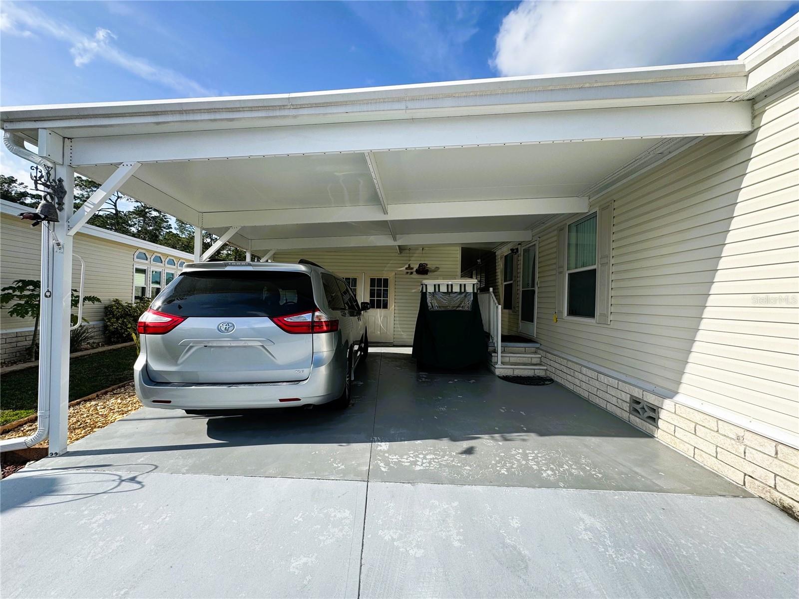 HAWTHORNE AT LEESBURG A COOP - Residential