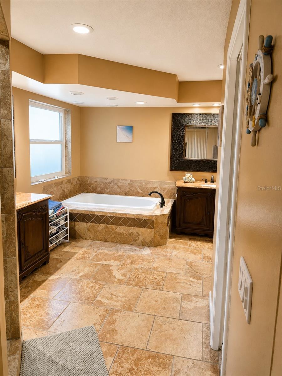 MAJESTIC OAKS - Residential