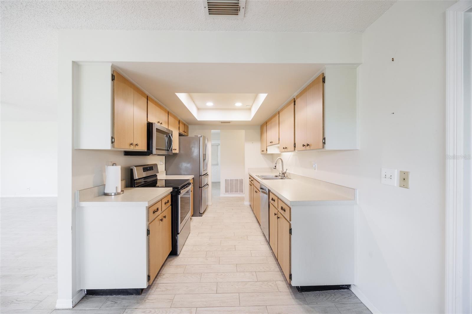 LANCASTER I CONDO - Residential