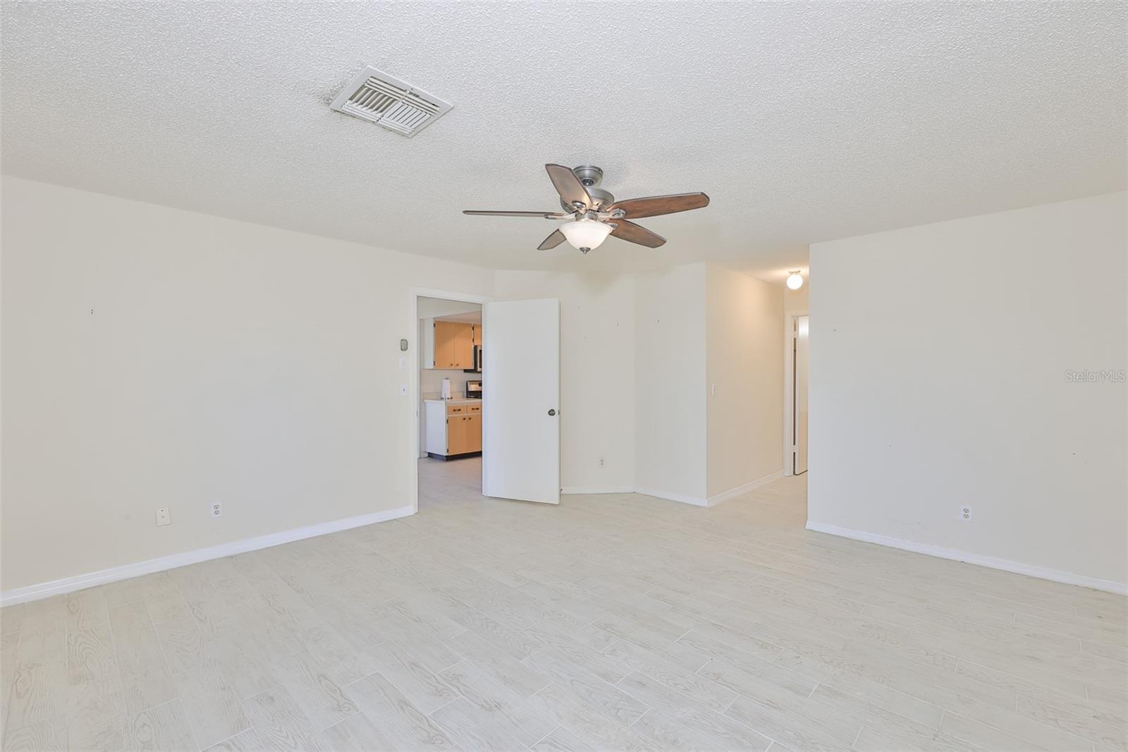 LANCASTER I CONDO - Residential