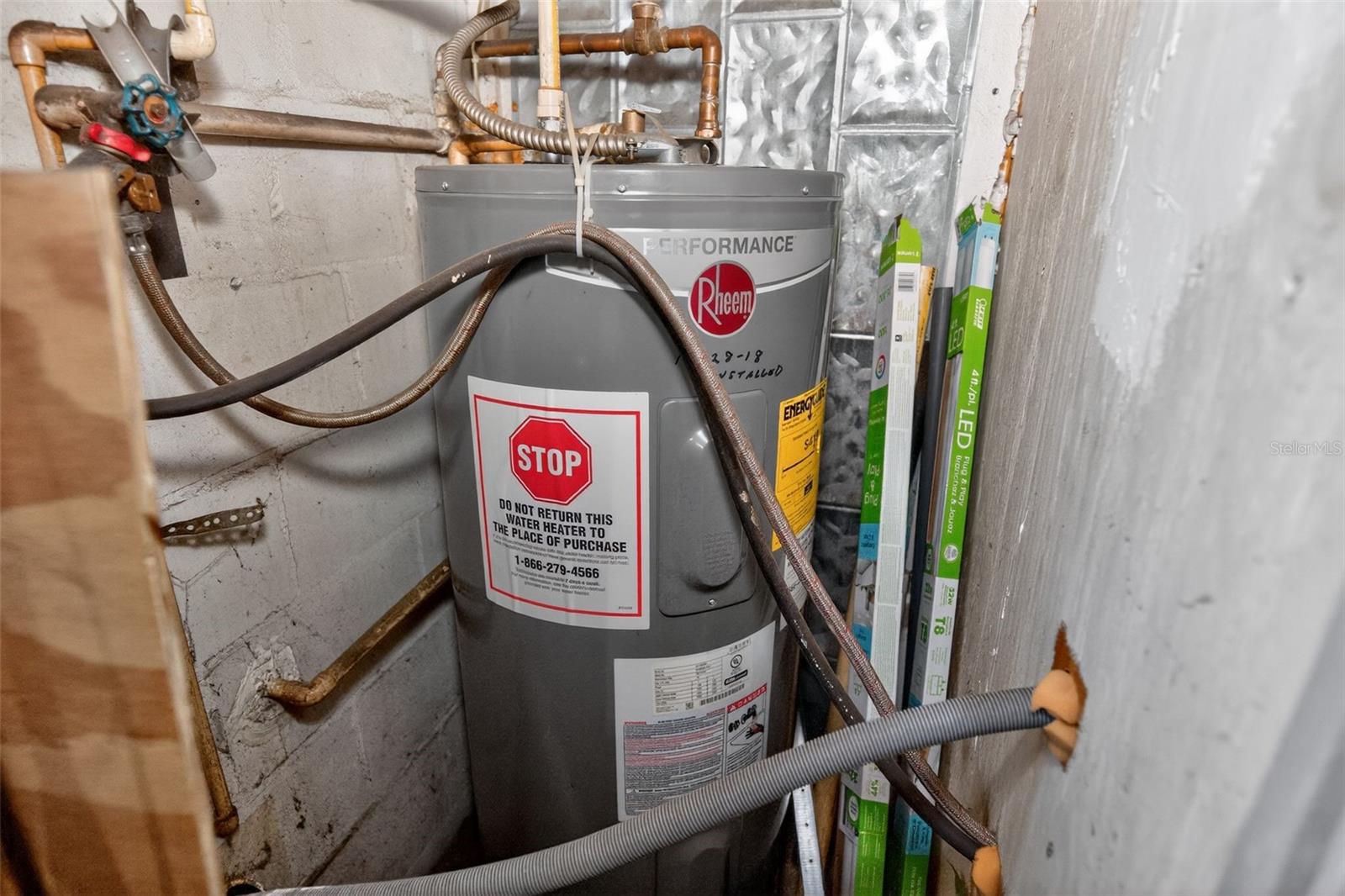 GOLFLAND OF TAMPAS NORTH SIDE - Residential