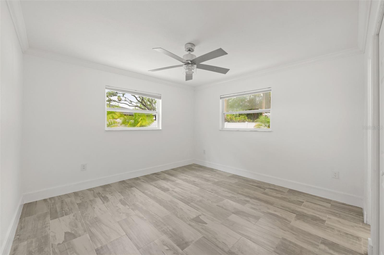 SHORE ACRES VENICE SEC 2ND REP - Residential Lease