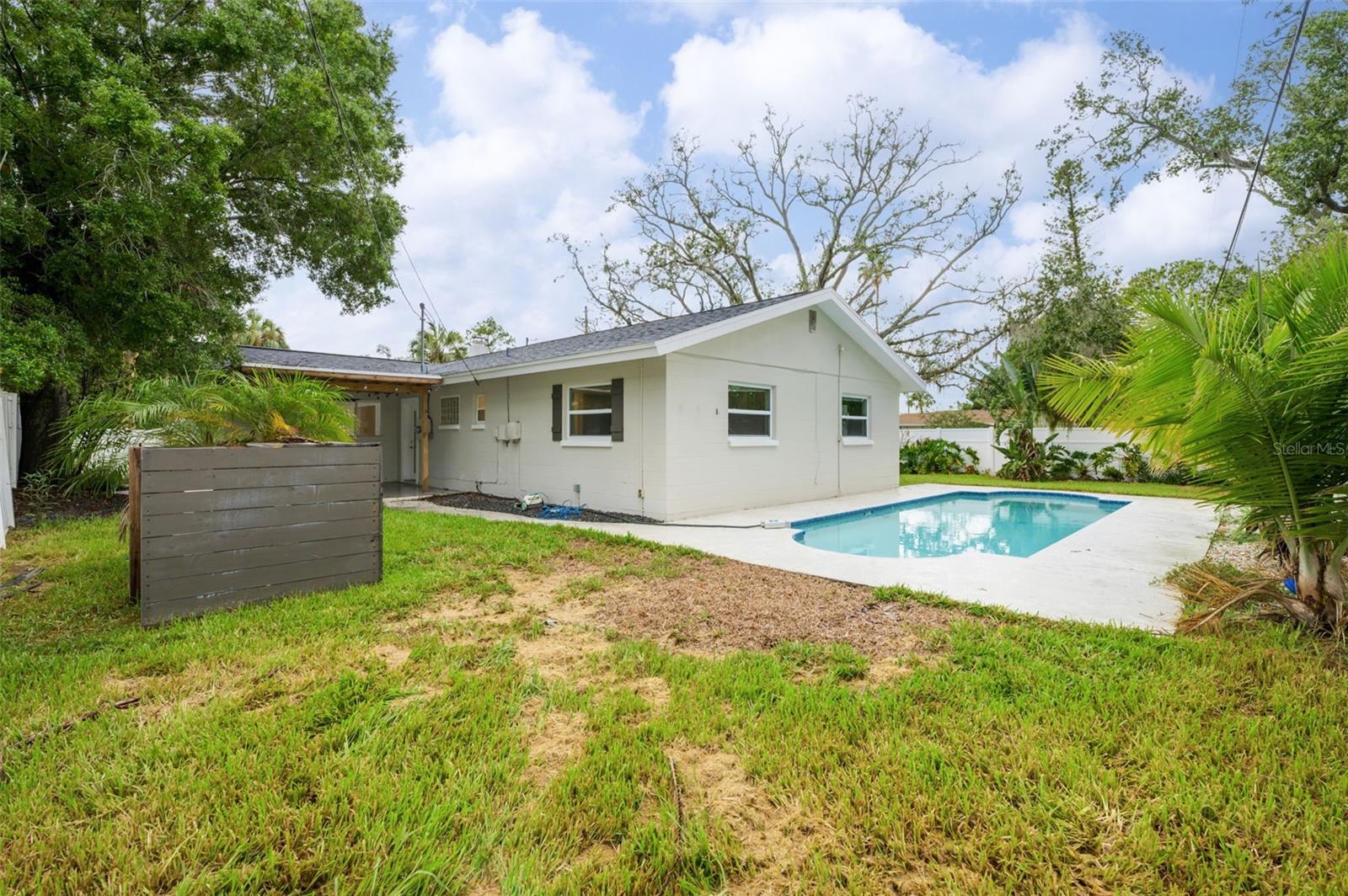 SHORE ACRES VENICE SEC 2ND REP - Residential Lease