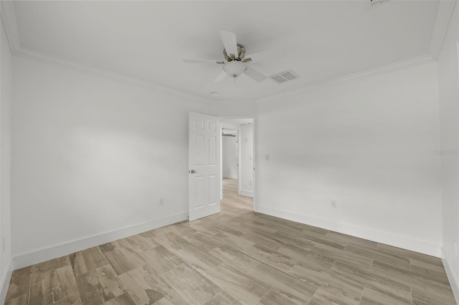 SHORE ACRES VENICE SEC 2ND REP - Residential Lease