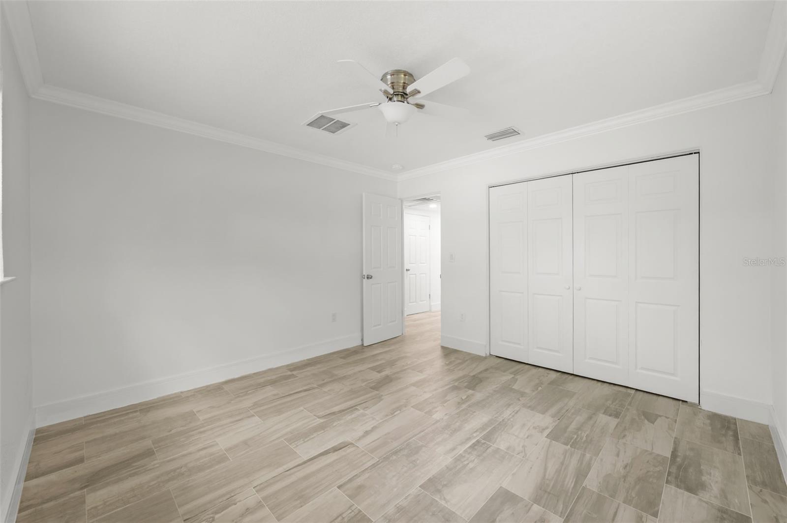 SHORE ACRES VENICE SEC 2ND REP - Residential Lease