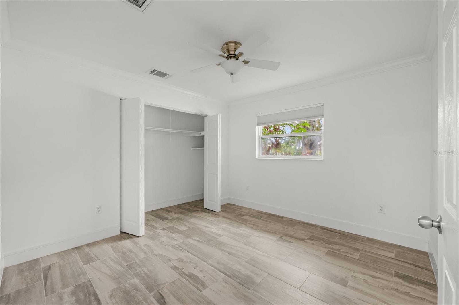 SHORE ACRES VENICE SEC 2ND REP - Residential Lease