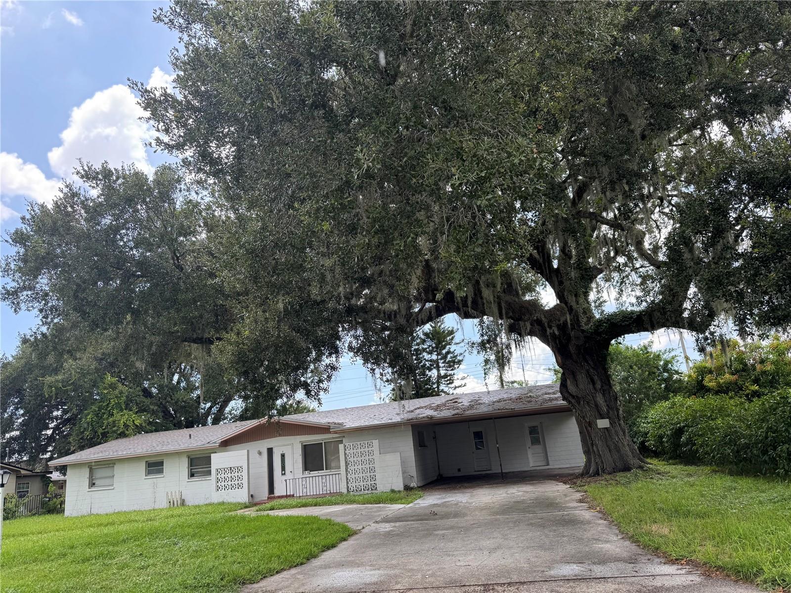 4 Bedroom 2 Bath, fresh interior paint, Vinyl Planks, Circular drive way, large yard. NO PETS, NO SMOKING permitted in the home. A security deposit of $2,100 is required for move -in, along with 1st Month's rent.