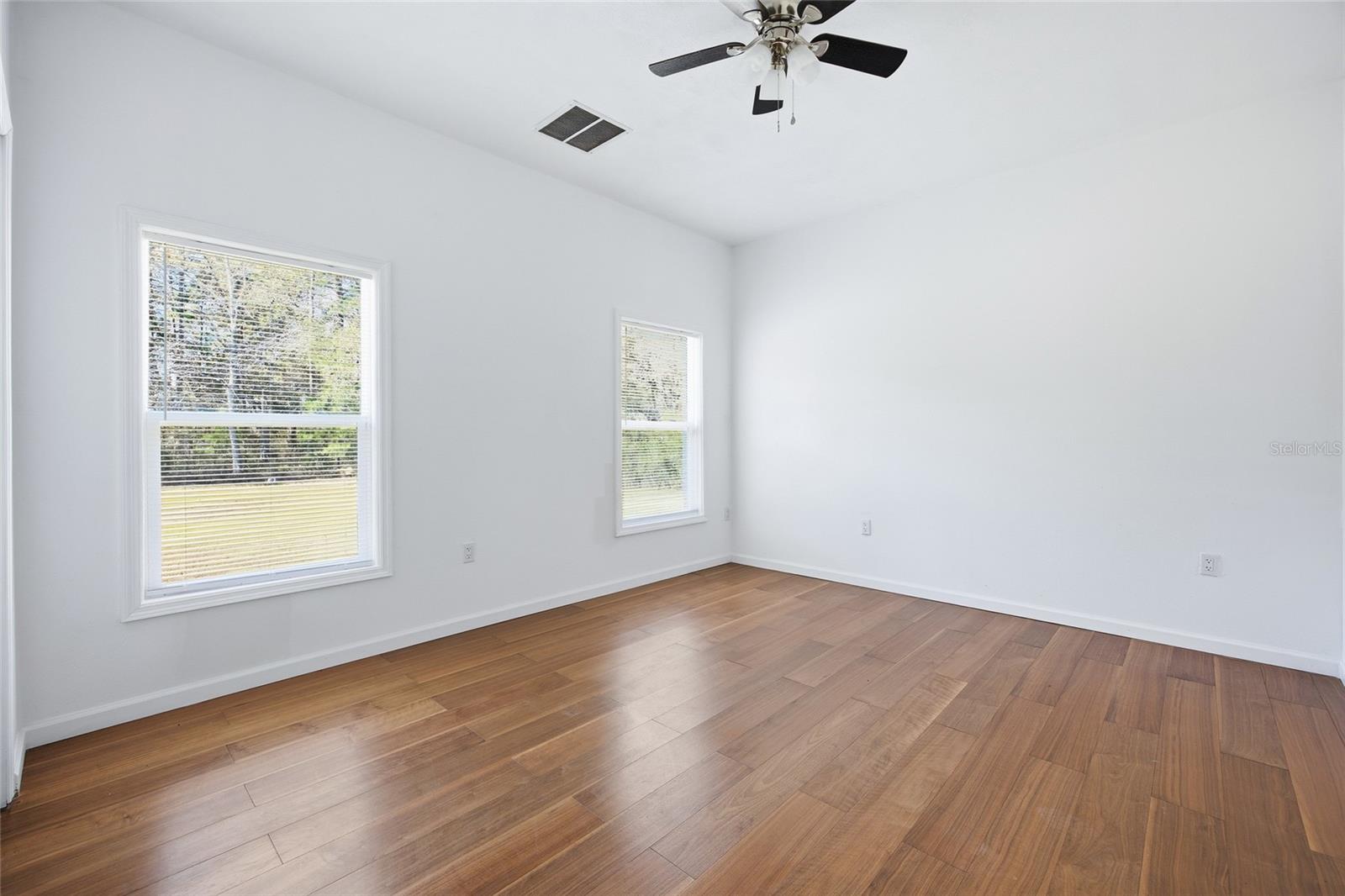 MARION OAKS - Residential Lease