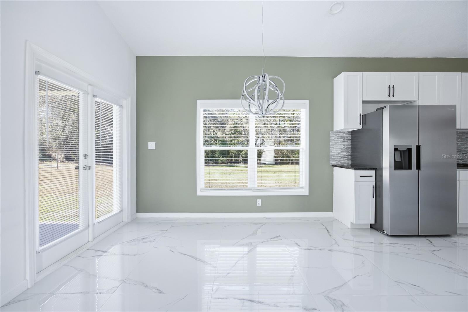 MARION OAKS - Residential Lease