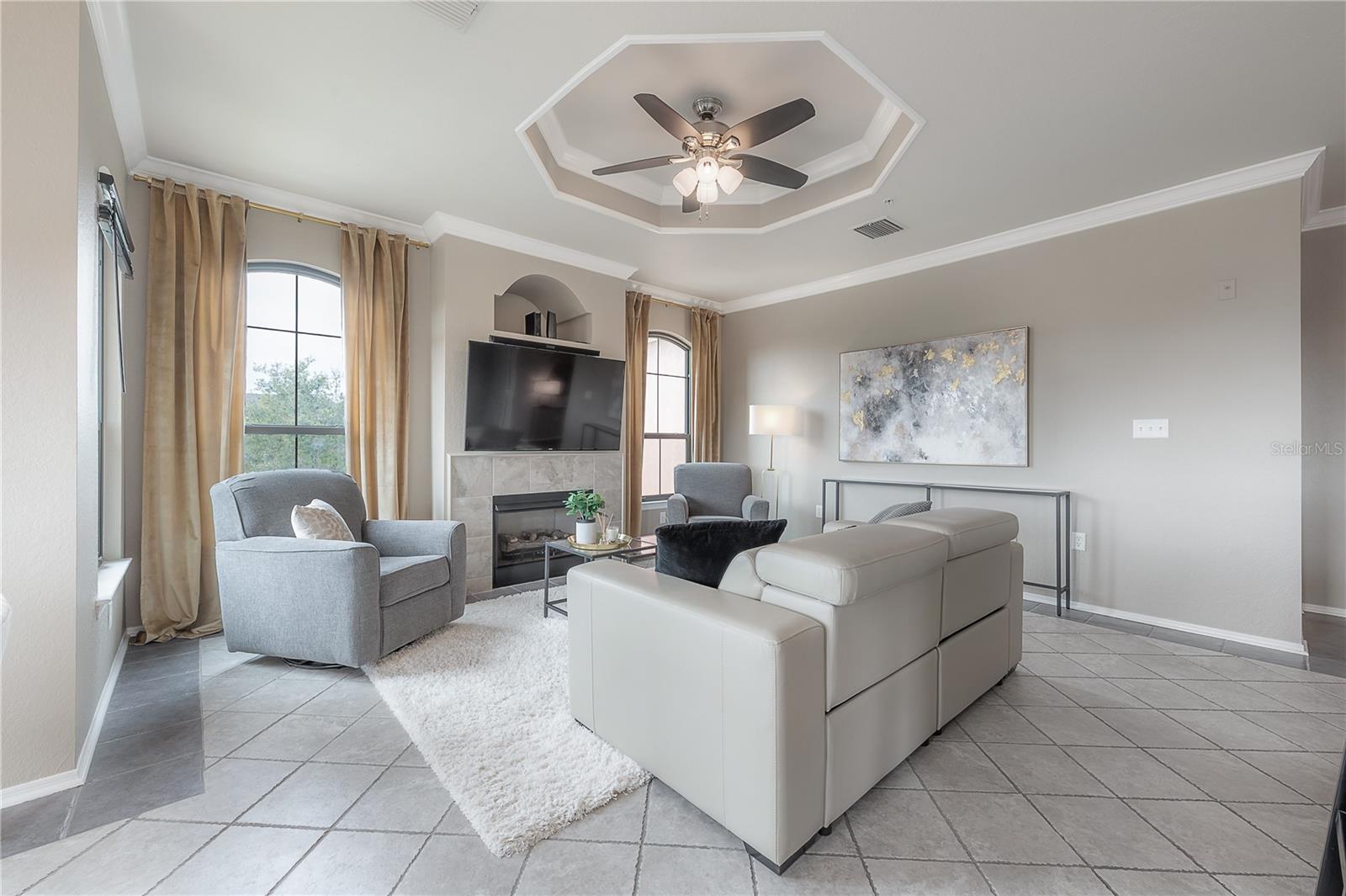 GRAND BELLAGIO AT BAYWATCH CONDO THE - Residential Lease