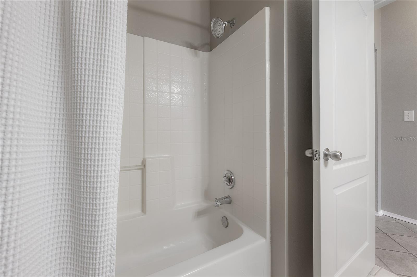 GRAND BELLAGIO AT BAYWATCH CONDO THE - Residential Lease