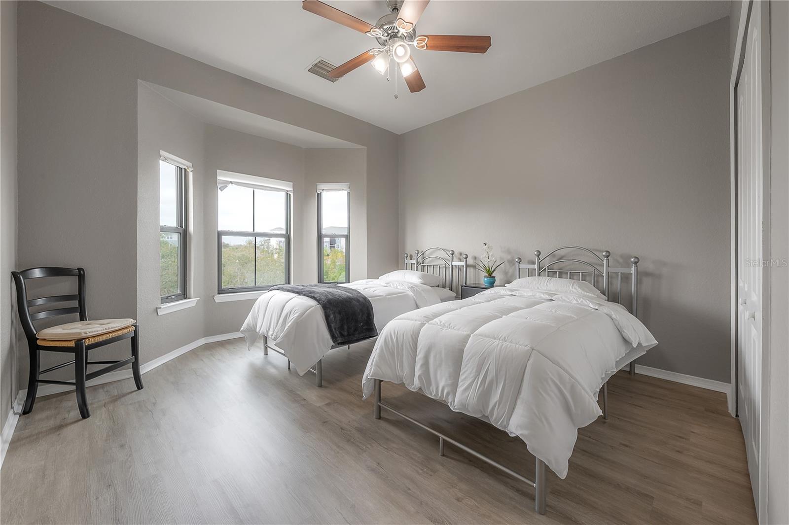 GRAND BELLAGIO AT BAYWATCH CONDO THE - Residential Lease