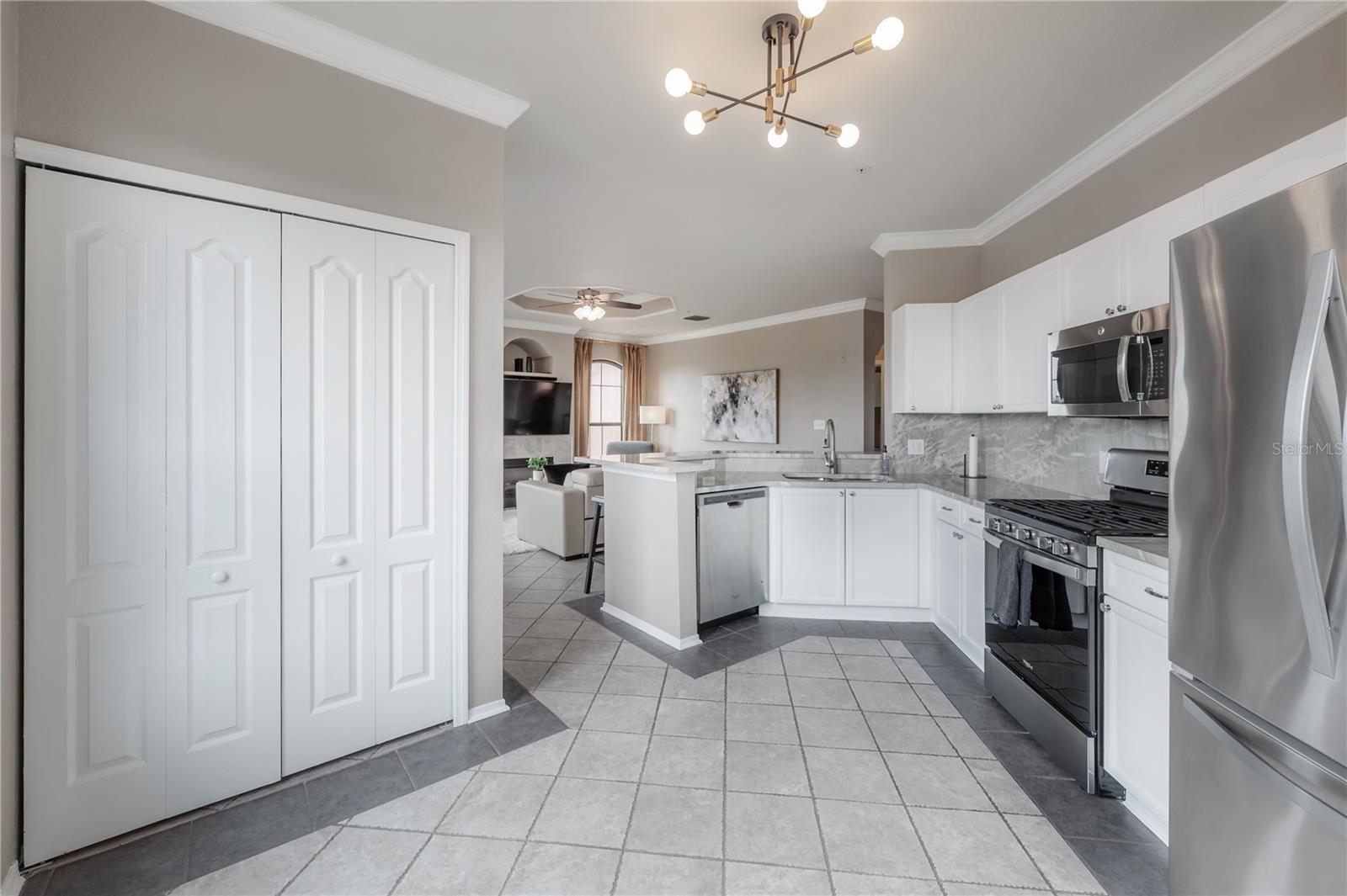 GRAND BELLAGIO AT BAYWATCH CONDO THE - Residential Lease